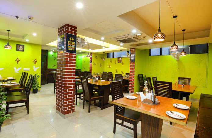 Hotel Dining Options Near IGI Airport 